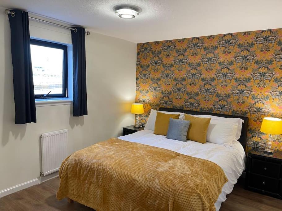 River View Apartment Глазгоу Екстериор снимка
