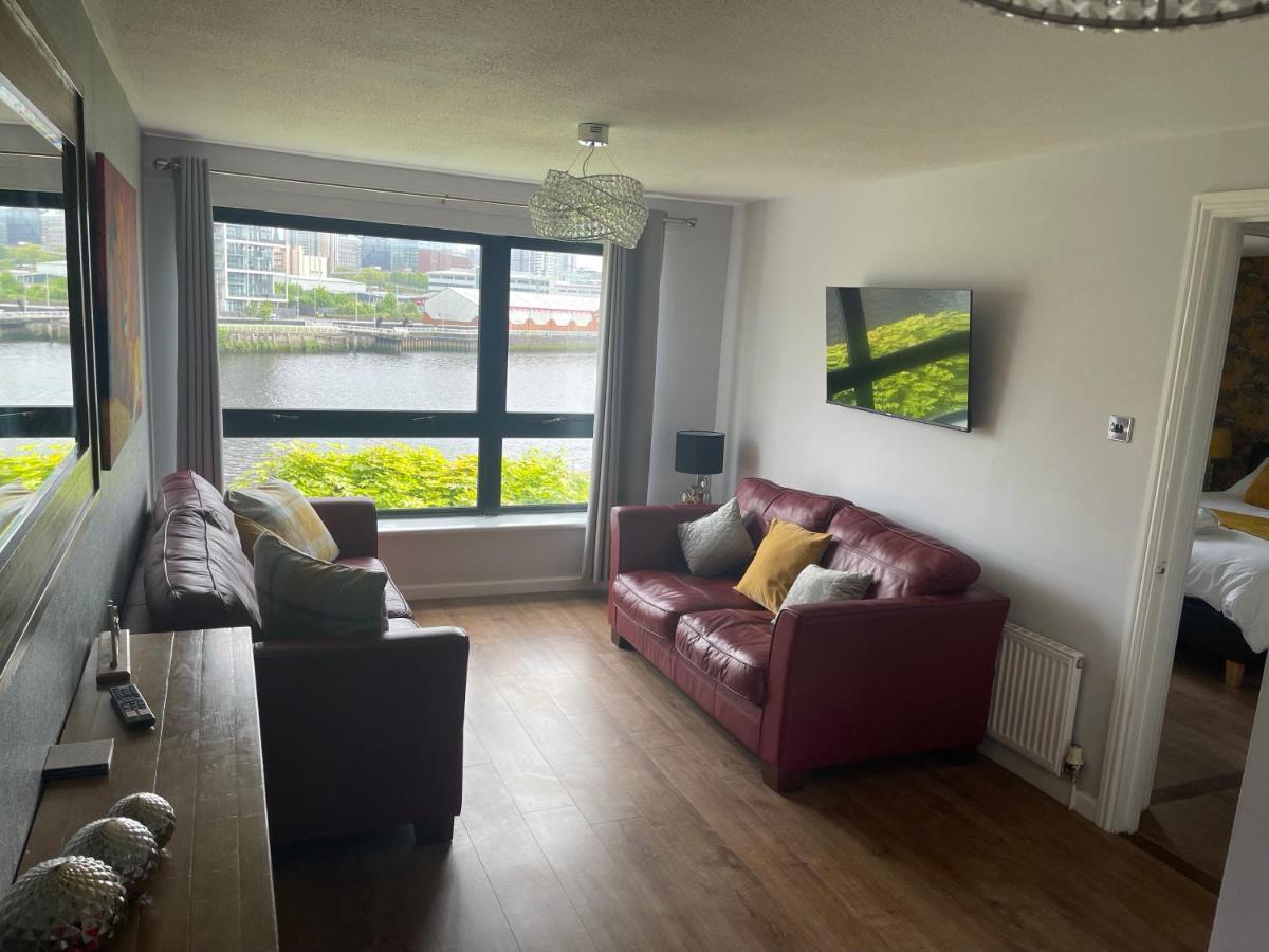 River View Apartment Глазгоу Екстериор снимка